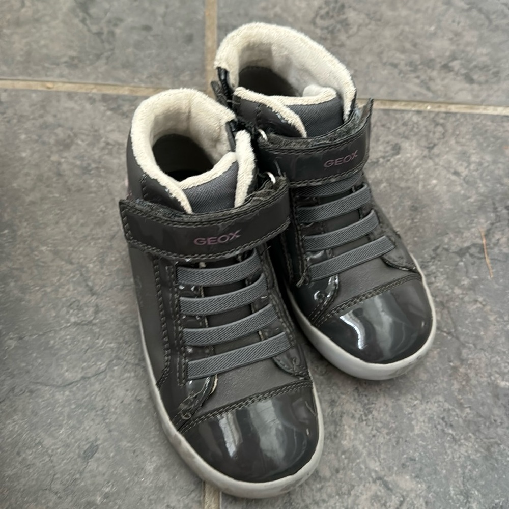 Geox grey high top sneakers